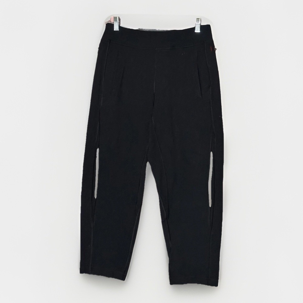 Lululemon Cropped Leggings Womens S‎ Black 28x25 Zip Pocket Athleisure Yoga